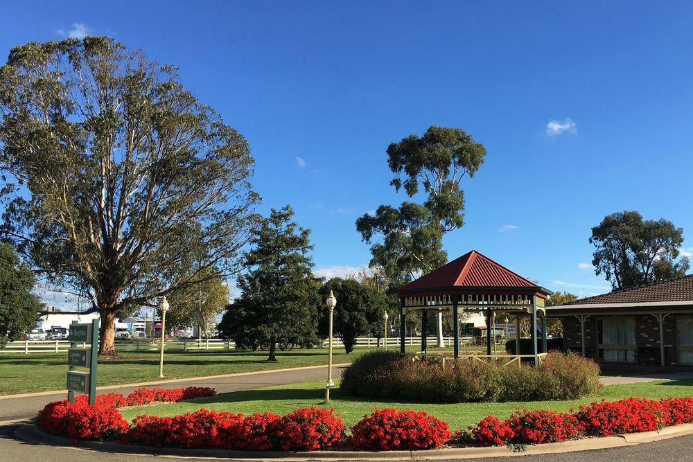 Quality Inn Carriage House Wagga Wagga Εξωτερικό φωτογραφία