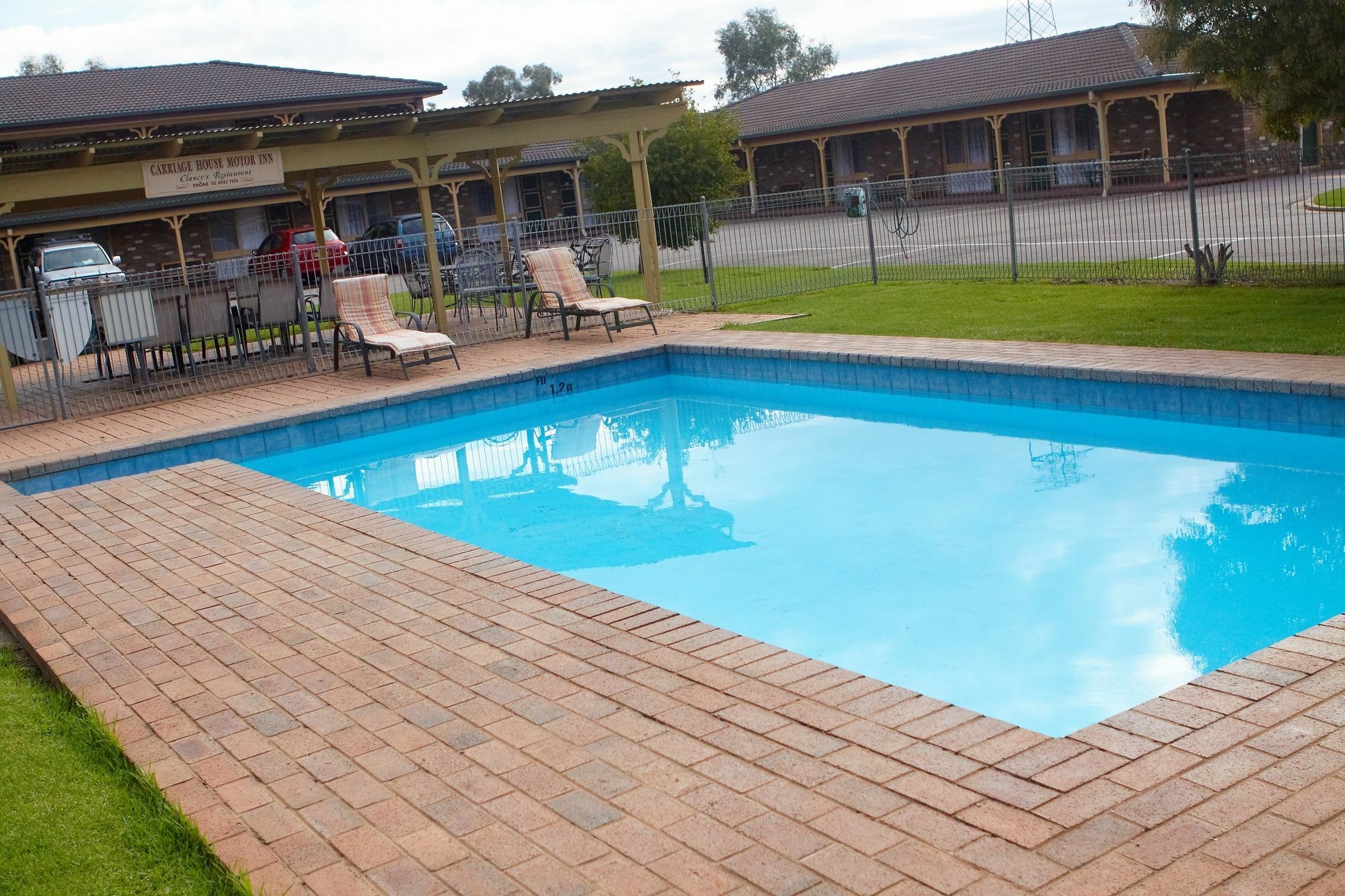 Quality Inn Carriage House Wagga Wagga Εξωτερικό φωτογραφία