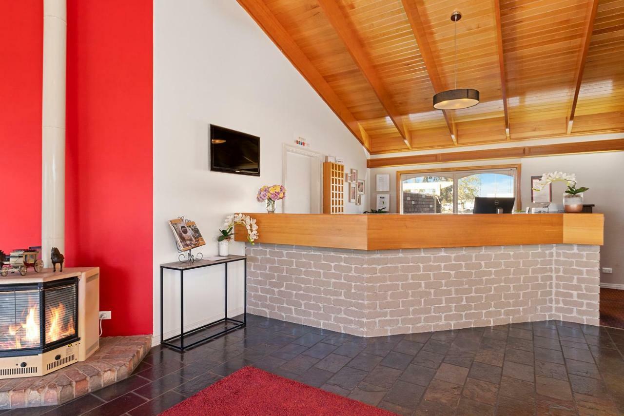 Quality Inn Carriage House Wagga Wagga Εξωτερικό φωτογραφία